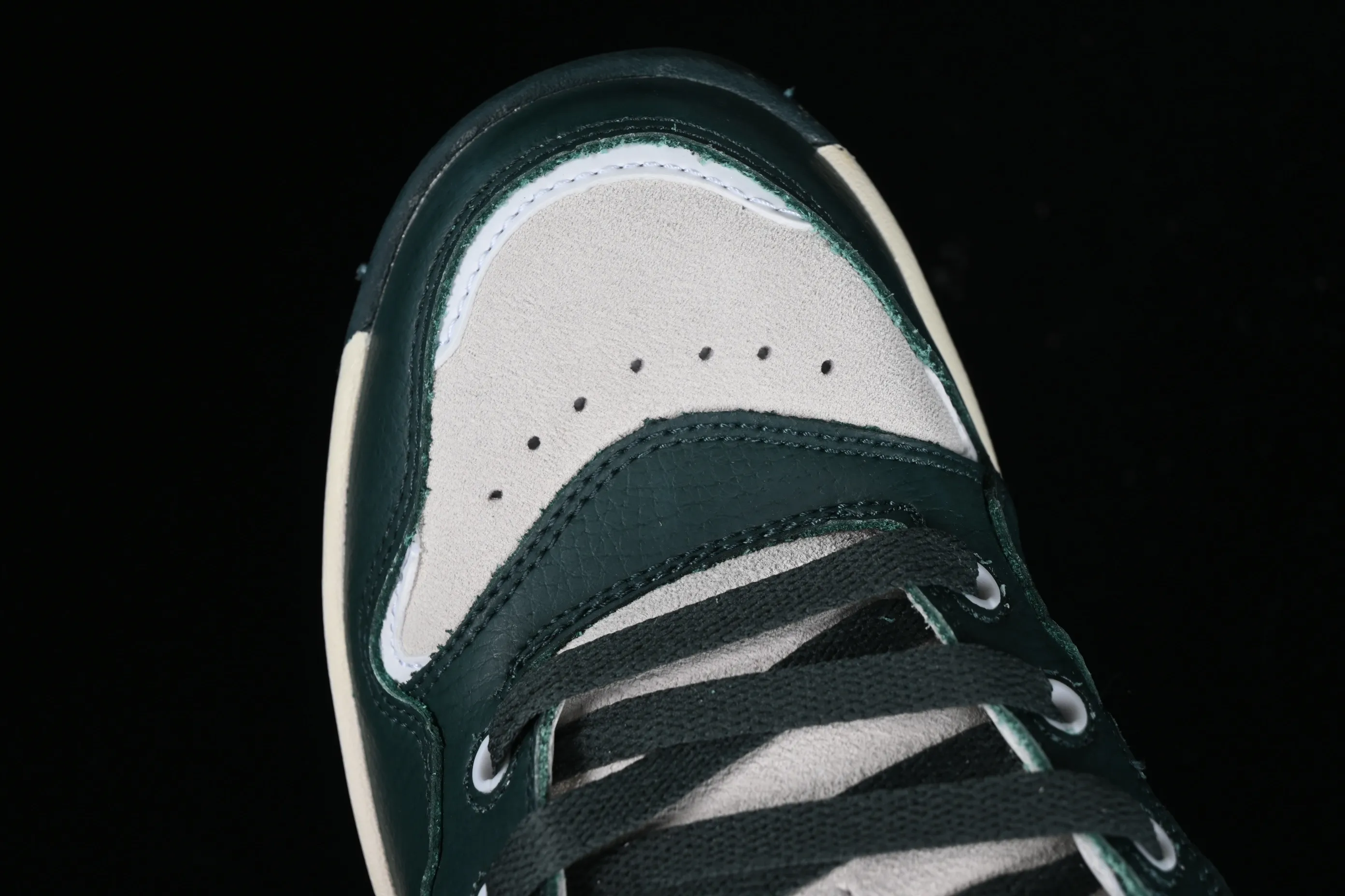All categories Vans Vans series Vans Mid Vans China Vans Rowley XLT series Vans official shock-absorbing and wear-resistant retro skateboard shoes VN000CQFCPM